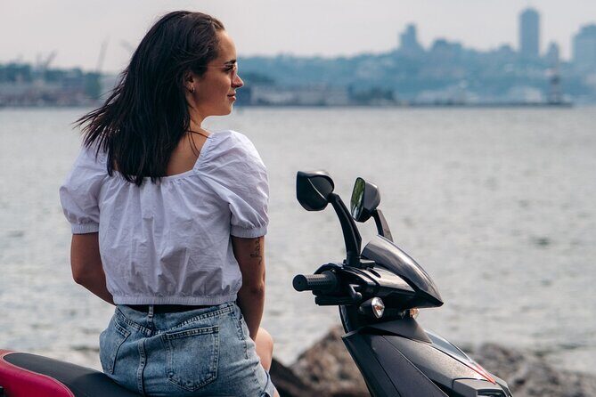 Quebec City - Scooter Rental on Ile d'Orléans - St. Lawrence River stops: closer views, fewer logistical headaches