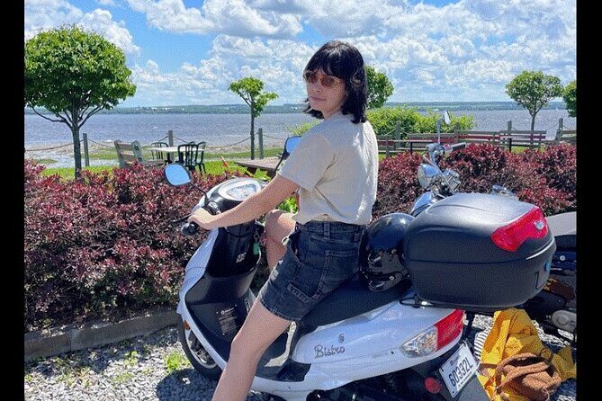 Quebec City - Scooter Rental on Ile d'Orléans - Pickup at Motel Île d’Orléans: instructions first, then ride