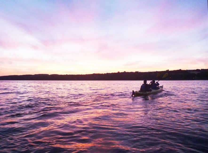 Quebec City Sunset Sea-Kayaking Tour with Mapple Wine - The safety talk and “no experience needed” coaching