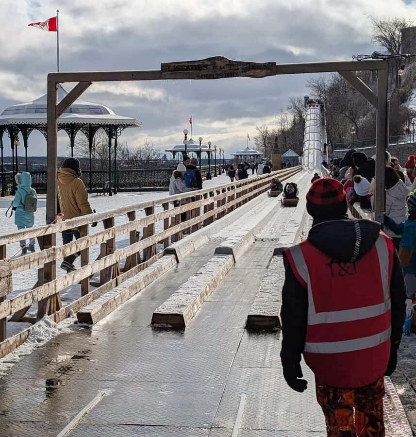 Quebec City: Winter Magic Tour - Guided frozen streets: winter life stories you can actually use