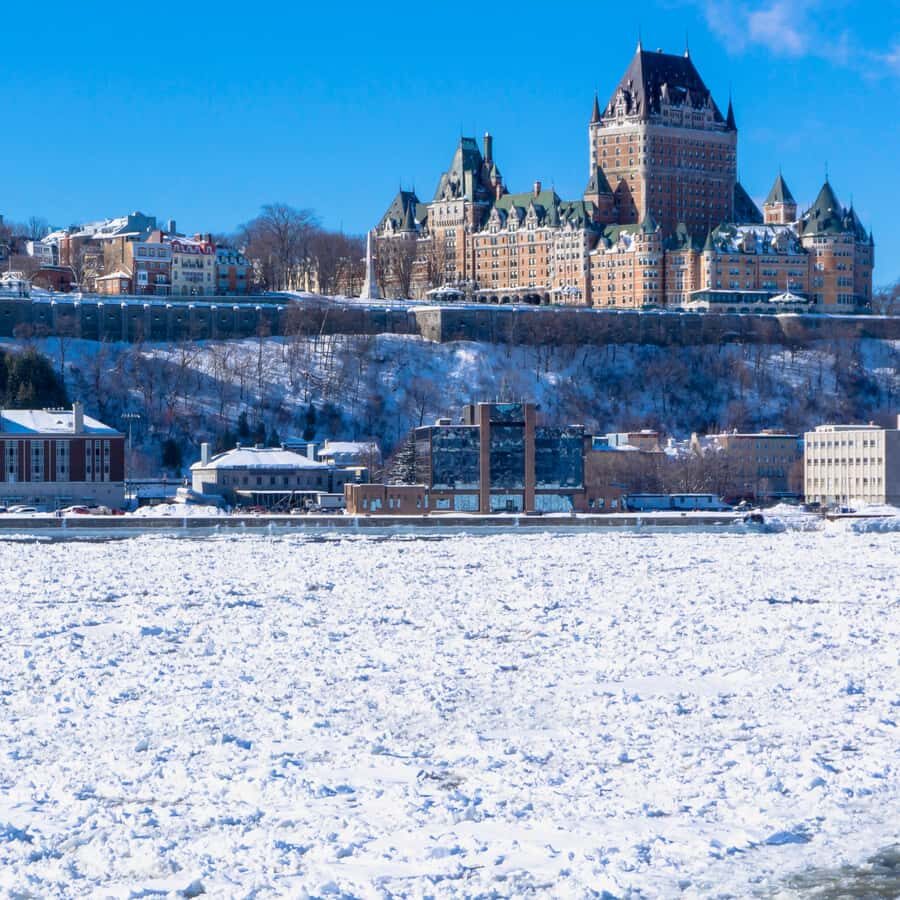 Quebec City: Winter Magic Tour - Small-group touring: why the guide makes the whole thing work