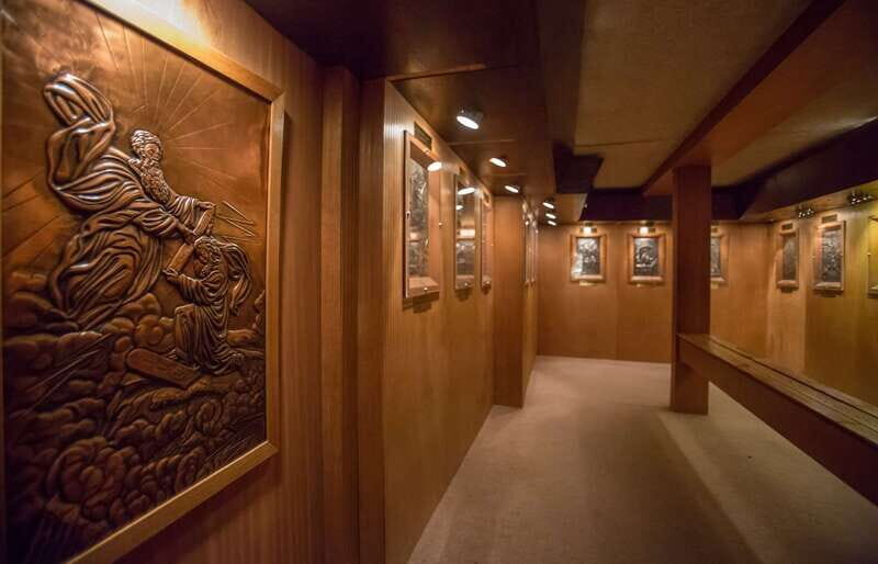 Quebec: Cuivres A. Gilles - (Free Entry) Fee for Workshop - Museum tour: copper art, Christorama, and major commissions