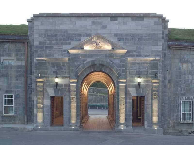 Quebec: La Citadelle de Québec Ticket and Guided Tour - Price and value at about $16 per person