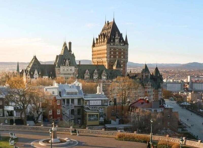 Quebec : Old Town Walking Tour With A Local Guide - Haute-Ville finish: architecture, views, and the Upper Town feel