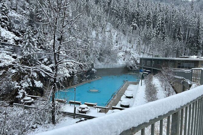 Radium Hot Springs and Marble Canyon Advanture - Marble Canyon Walk: Blue Glacial Water, Seven Bridges, and Ice Cleats