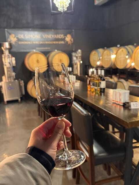 Relaxing Lunch & Wine Tour through Niagara's Wine Country - Your guide experience: stories, clear audio, and the Ted factor