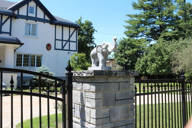 Rockcliffe Ottawa: Exploration Game and Tour - Acacia Avenue Finale: Korean and Japanese Residence Views