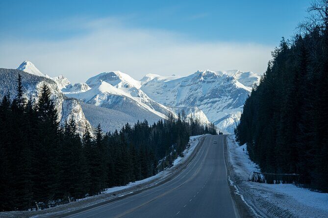 Rockies Winter Premium Tour - Banff at your pace: town tour, Gondola add-on, and Lake Louise Ski Resort options