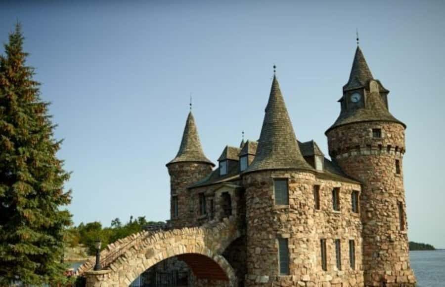 Rockport, ON: 1000 Islands/Boldt Castle Sightseeing Cruises - Rockport to the 1000 Islands: What You See From the Water