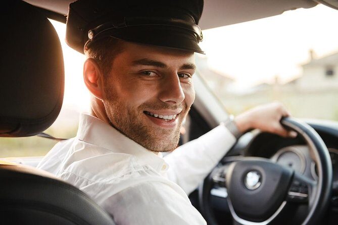 Roundtrip Private Transfer from Toronto Airport (YYZ) - Hotel Pickup and Downtown Drop-Off: Quick Start, Less Drag
