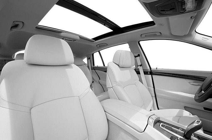Roundtrip Private Transfer from Toronto Airport (YYZ) - Who Should Book This Toronto Airport Transfer