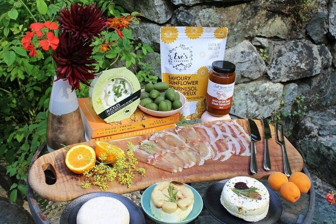 Salt Spring Island "Artisan Trail" Hop On Hop Off Tour! - Salt Spring’s Artisan Trail in plain terms: what you’re really booking