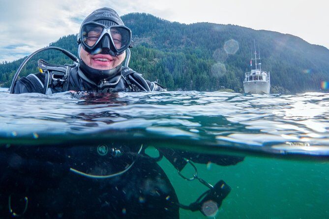 Scuba Dive Boat Charter in Vancouver (Certified Divers Only!) - Howe Sound Underwater: HMCS Annapolis and the Artificial Reef Experience