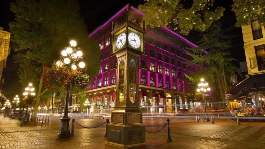 Seattle: Guided Day Trip to Vancouver - Pickup Times and Border-Ready Paperwork
