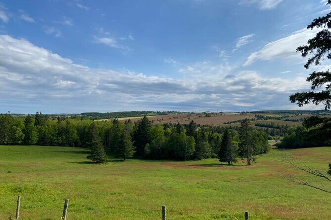 Self Guided Audio Driving Tour of the North Shore of PEI - Green Gables Heritage Site: Your One-Hour Anne Moment
