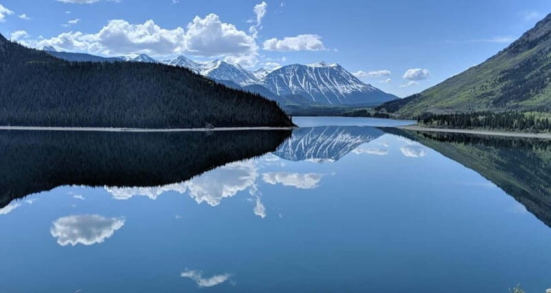 Skagway: Yukon, White Pass, & Husky Sled Camp Combo Tour - Crossing From British Columbia to the Yukon: Tormented Valley to Summit Lake