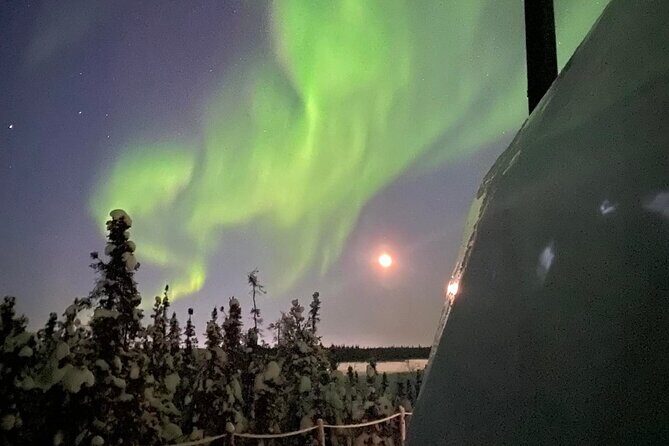Skydome Aurora Viewing - North of 60 skydomes: watching the Aurora without wrestling the wind