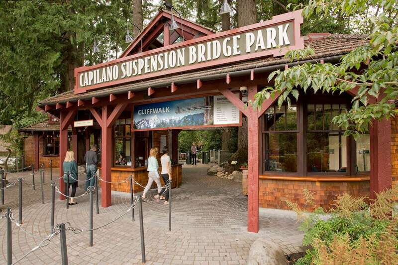 Small group tour of Capilano Bridge & Grouse Mountain - The 5-Hour Format: Fast, Efficient, and Slightly “Choose Your Own Adventure”