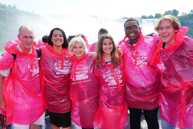 Splendours of Niagara Falls Luxury Small Group Tour from Toronto - Table Rock Welcome Centre: where the best photos get explained
