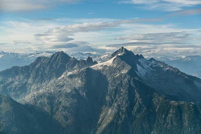 Squamish Explorer Flightseeing Tour - Why this flightseeing tour makes sense in Squamish