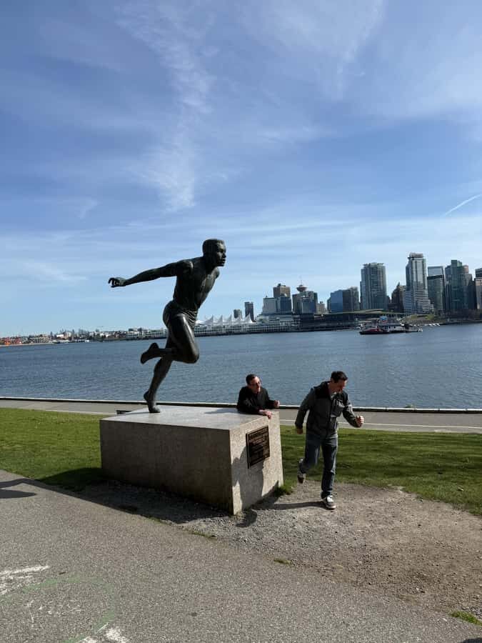 Stanley Park Tour by Car:Small Group Value,See More,Pay Less - Hallelujah Point and the park’s coastline energy