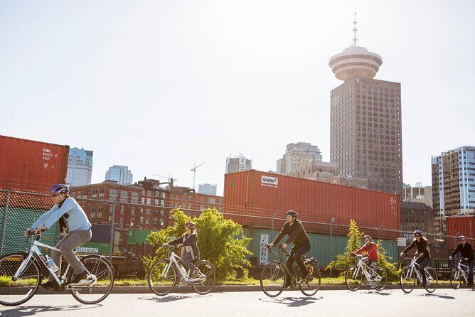 Stanley Park & Vancouver City Highlights 4 Hour Bike Tour 2 in 1 - Canada Place, the Marine Building, and Downtown art-deco stops