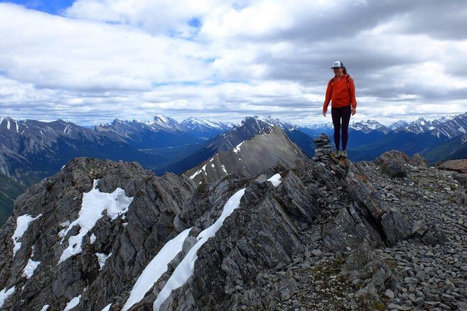 Sulphur Mountain Highline Trek in Banff - Meeting point and timing that actually makes sense