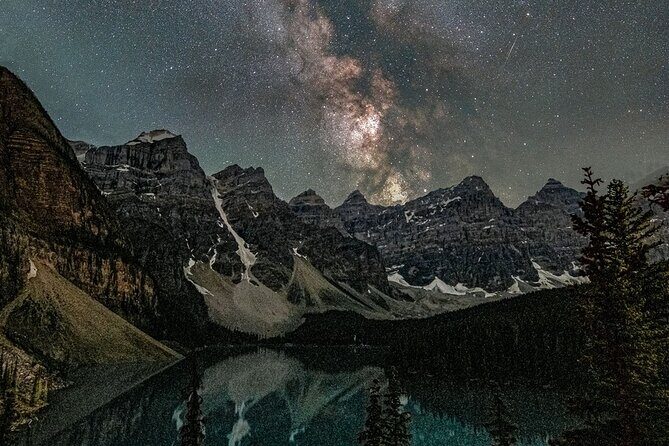 Sunset at Moraine Lake & Stargazing Tour from Canmore/Banff - Why This Evening Moraine Lake Tour Feels Different