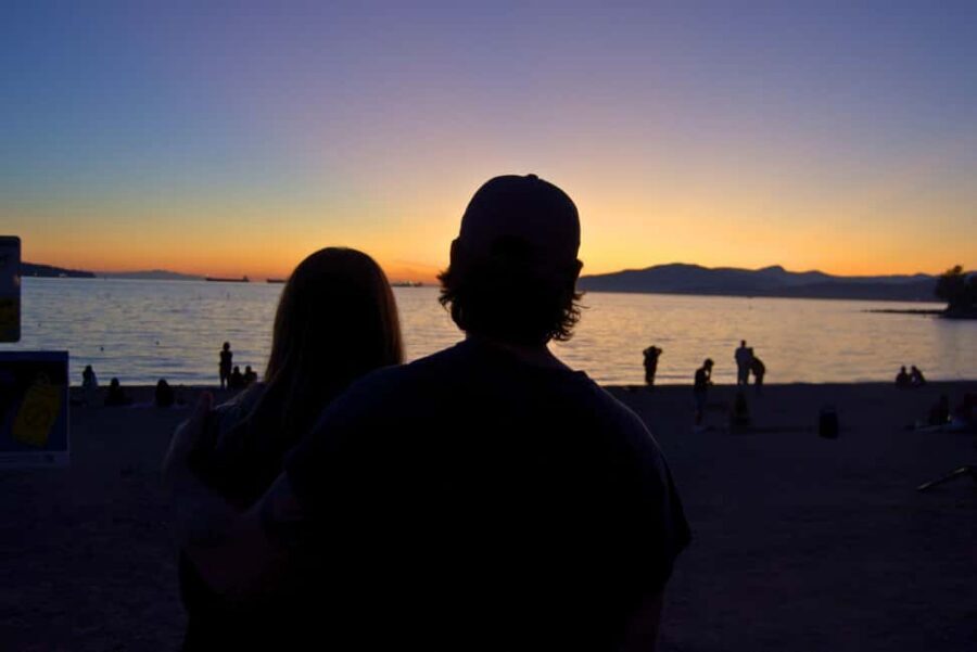 Sunset Bus Tour: Stanley Park & English Bay Photostops - Stanley Park from the Bus: Scenic Views Before the Real Photo Moment
