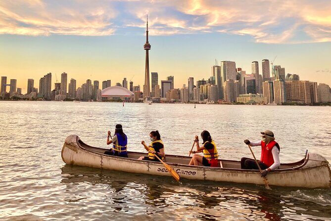 Sunset Canoe Tour of the Toronto Islands - How much effort you’ll feel (and why that makes it good value)