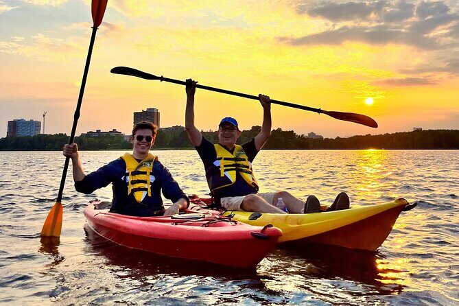 Sunset Kayak Tour in Downtown Ottawa and Gatineau - Key things I’d clock before you go