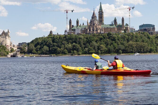 Sunset Kayak Tour in Downtown Ottawa and Gatineau - Stop 2: NCC River House paddling stretch for a calm, river-wide feel