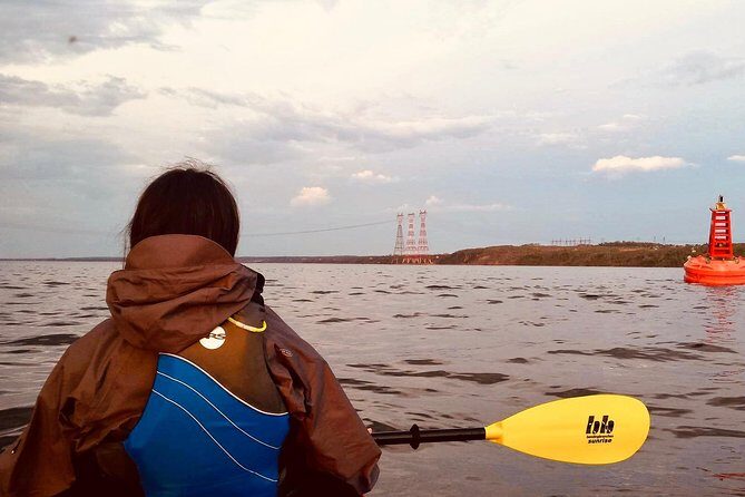 Sunset Sea-Kayaking Excursion on St. Lawrence River - What to bring so the evening stays comfortable