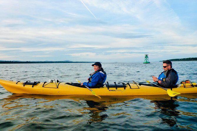 Sunset Sea-Kayaking Excursion on St. Lawrence River - Group size and the value of a guide who keeps everyone moving