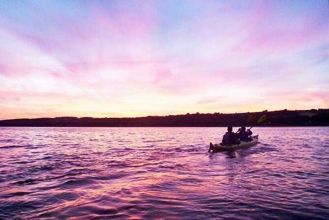 Sunset Sea-Kayaking Excursion on St. Lawrence River - Meeting at Quatre Natures and how the timing works