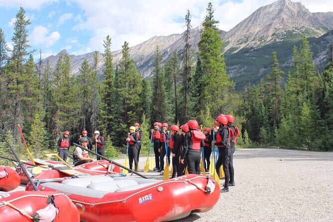 Sunwapta Challenge Whitewater Rafting: Class III Rapids - The 13-kilometer river run: Class II cruising and Class III moments