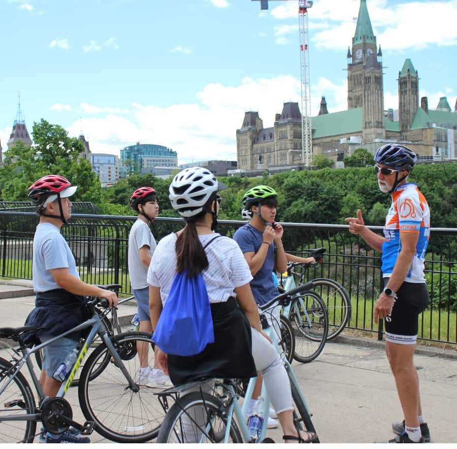 Swim and Bike River House/Rockcliffe - Getting there at water level: Senate steps to East Arch Plaza