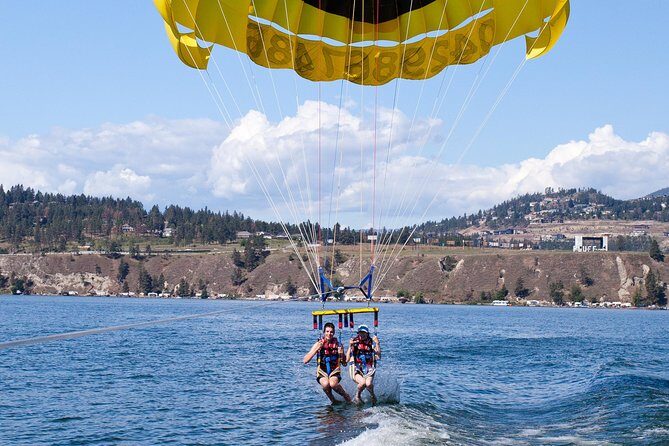 Tandem Parasailing Experience in Kelowna - The Launch Over Lake Okanagan: What the Slow Ascent Really Does