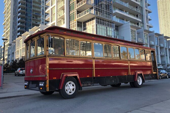 Taylor Swift Karaoke Sing Off Trolley Tour - Price and value: is $53.81 worth it?