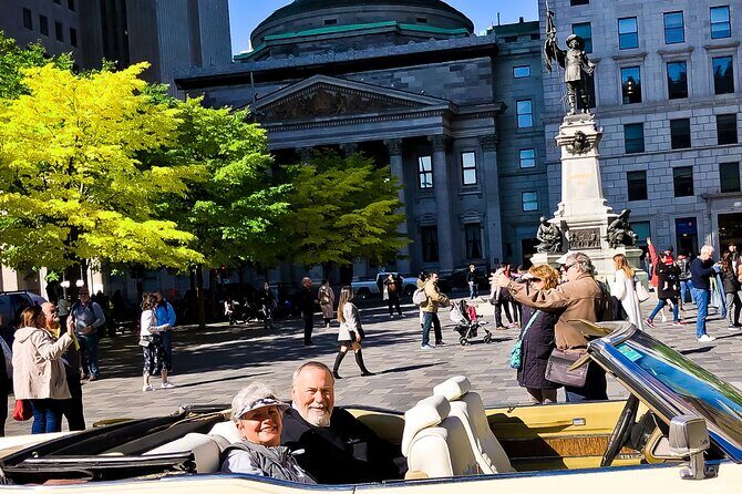 The 1-Hour Convertible Cadillac Old-Montréal History Tour SHARED - Bonsecours Market Pickup: A Simple Start That Keeps You Oriented
