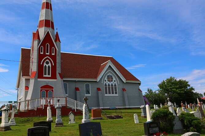 The Best of St. John's Private Walking Tour - War Memorial: architecture plus meaning in a compact visit