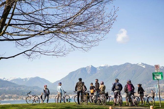 The Grand Bicycle Tour by Cycle City Tours - Weather reality in Vancouver: rain or shine, with ponchos available