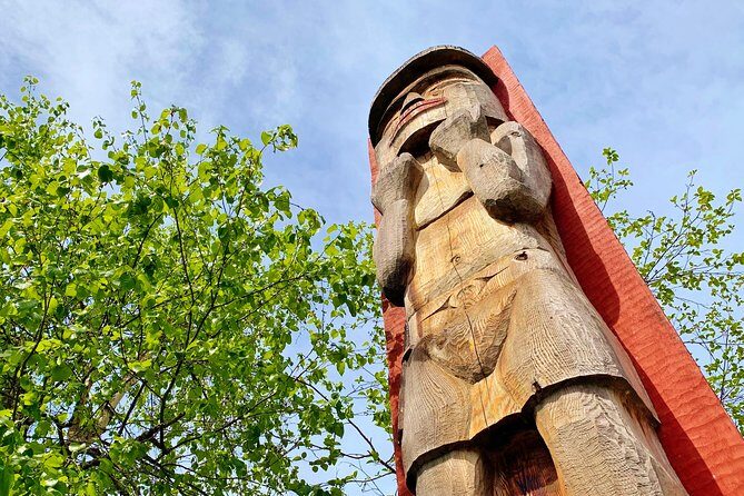The Great Whistler Walking Tour: Discover Whistler's Sights, History & Culture! - Blackcomb Village and the local beat: cafes, bars, shops