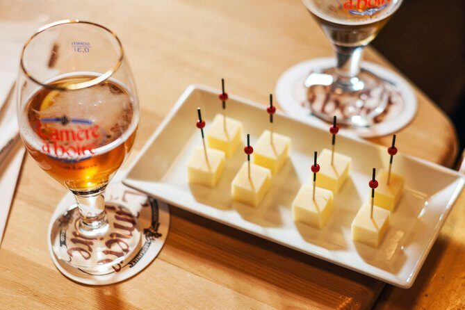 The Montreal Craft Beer Tour / Brewpub Experience - Guide style and small-group vibe (max 18)