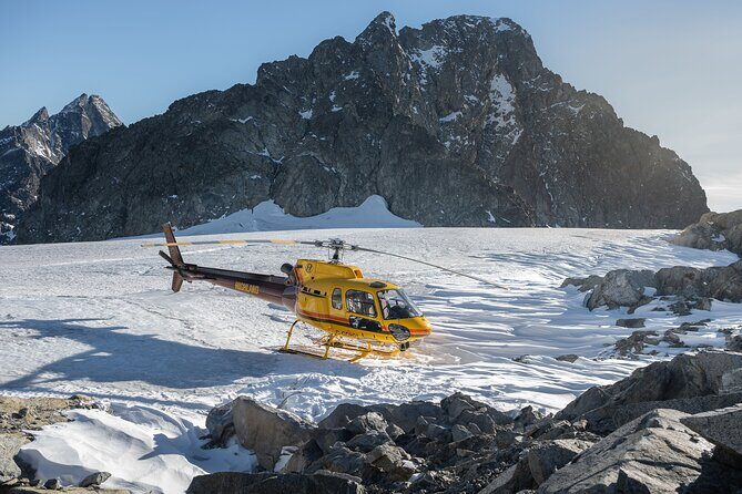 The Sea to Sky Helicopter Sightseeing Tour - The glacier landing: 15 minutes on snow and ice, weather permitting