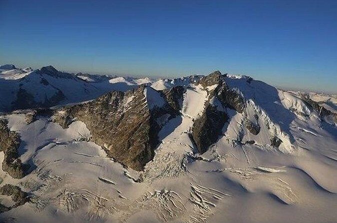 The Summit Helicopter Sightseeing Tour - Pilot Dave’s Commentary and the Headset Advantage