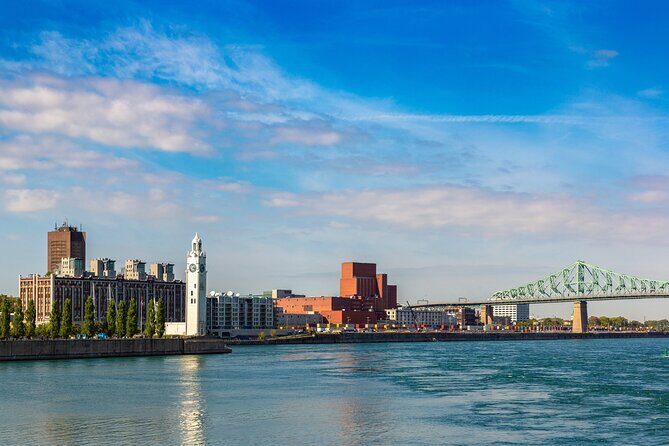 The Ultimate Montreal Boat Tour – Fall Colors Apéro Edition - La Ronde views: a quick glance at Montreal’s amusement-energy side