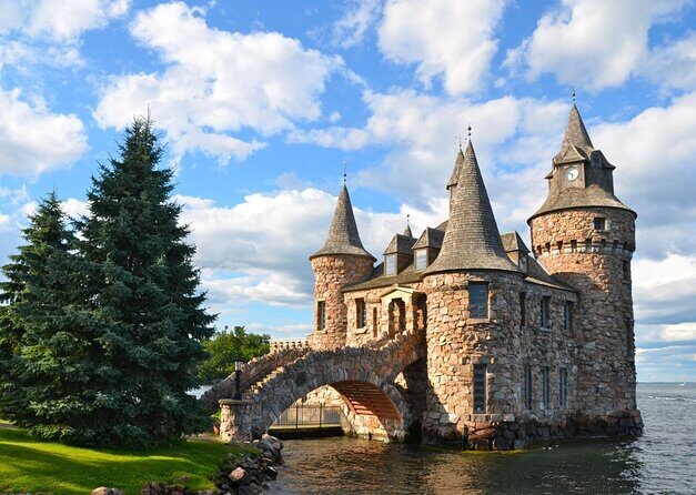 Thousand Islands Two Castle Helicopter Tour - Key Things I’d Bet You’ll Care About