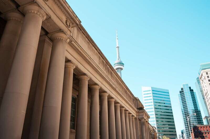 Toronto: 2-Hour Downtown Walking Tour - Union Station to St. Lawrence Market: The Ending That Sells the Day