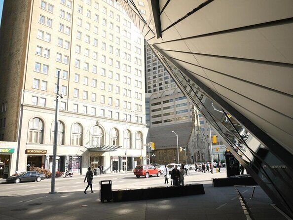 Toronto Discovery District 2hr Walking Tour - Key things to know before you go